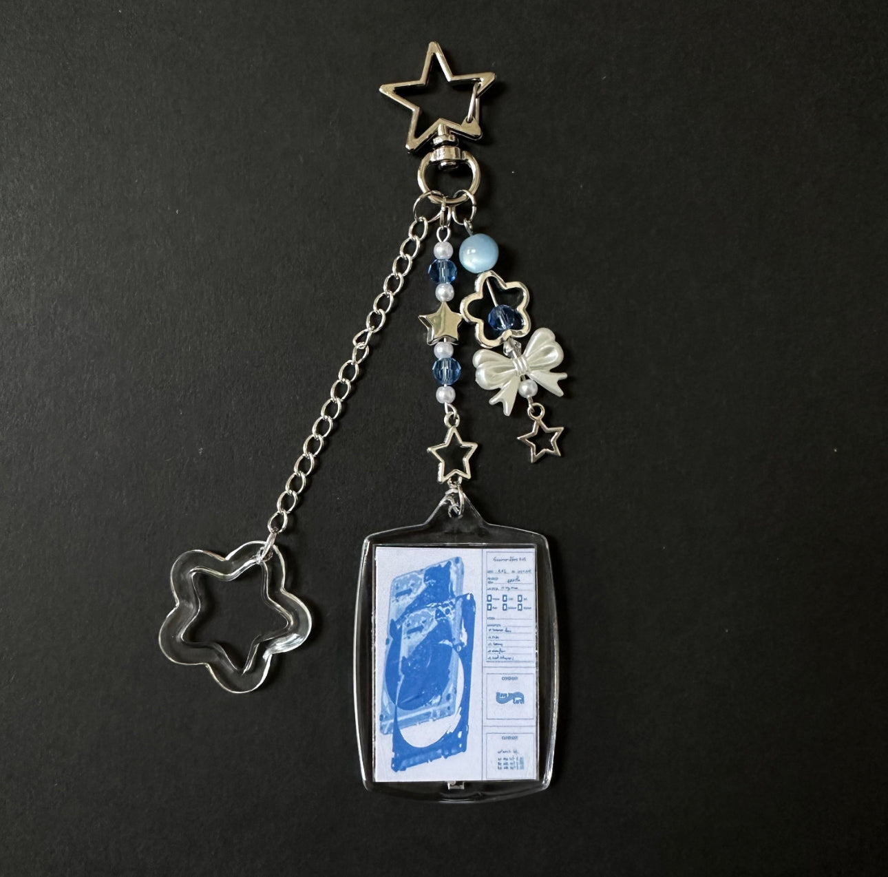 Wave to earth keychains