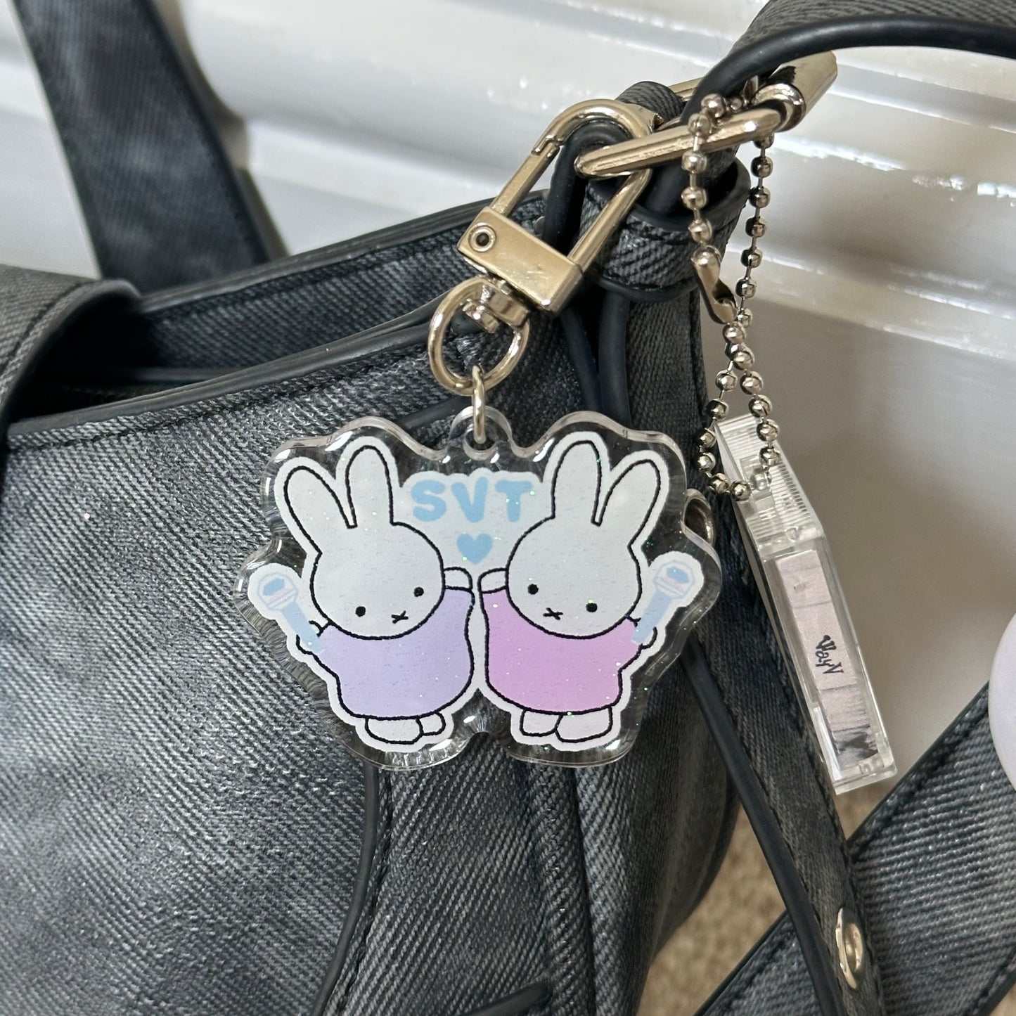 Carat Miffy Duo Glitter Epoxy Keychain