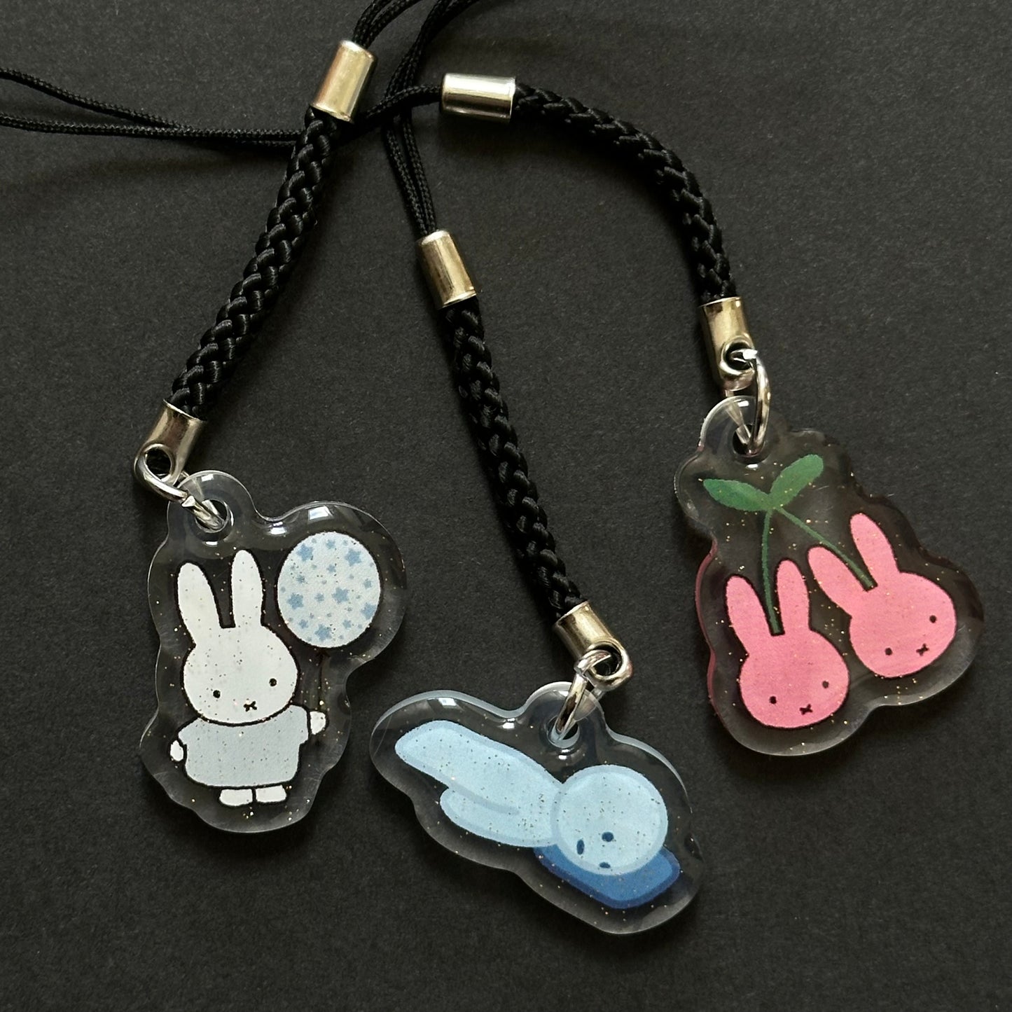 Smiski & miffy glittery phone charms / keychain