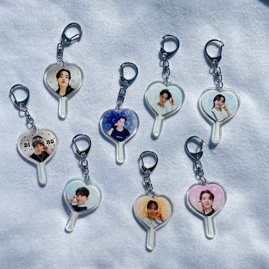 Seventeen picket fan keychains