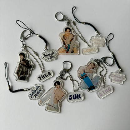 Seventeen glitter keychains [SALE]