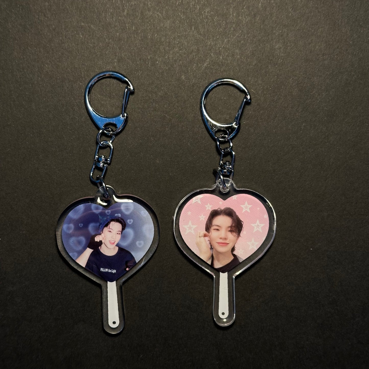 Seventeen picket fan keychains