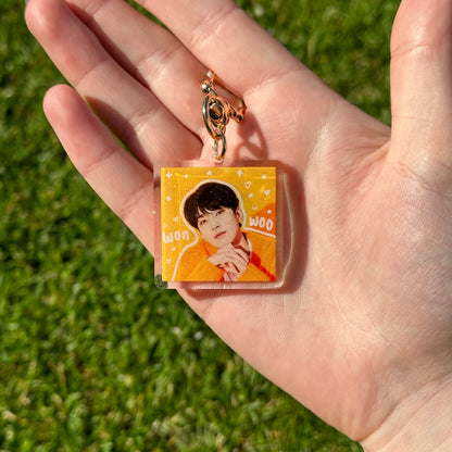 Seventeen square doodle keychains [SALE]