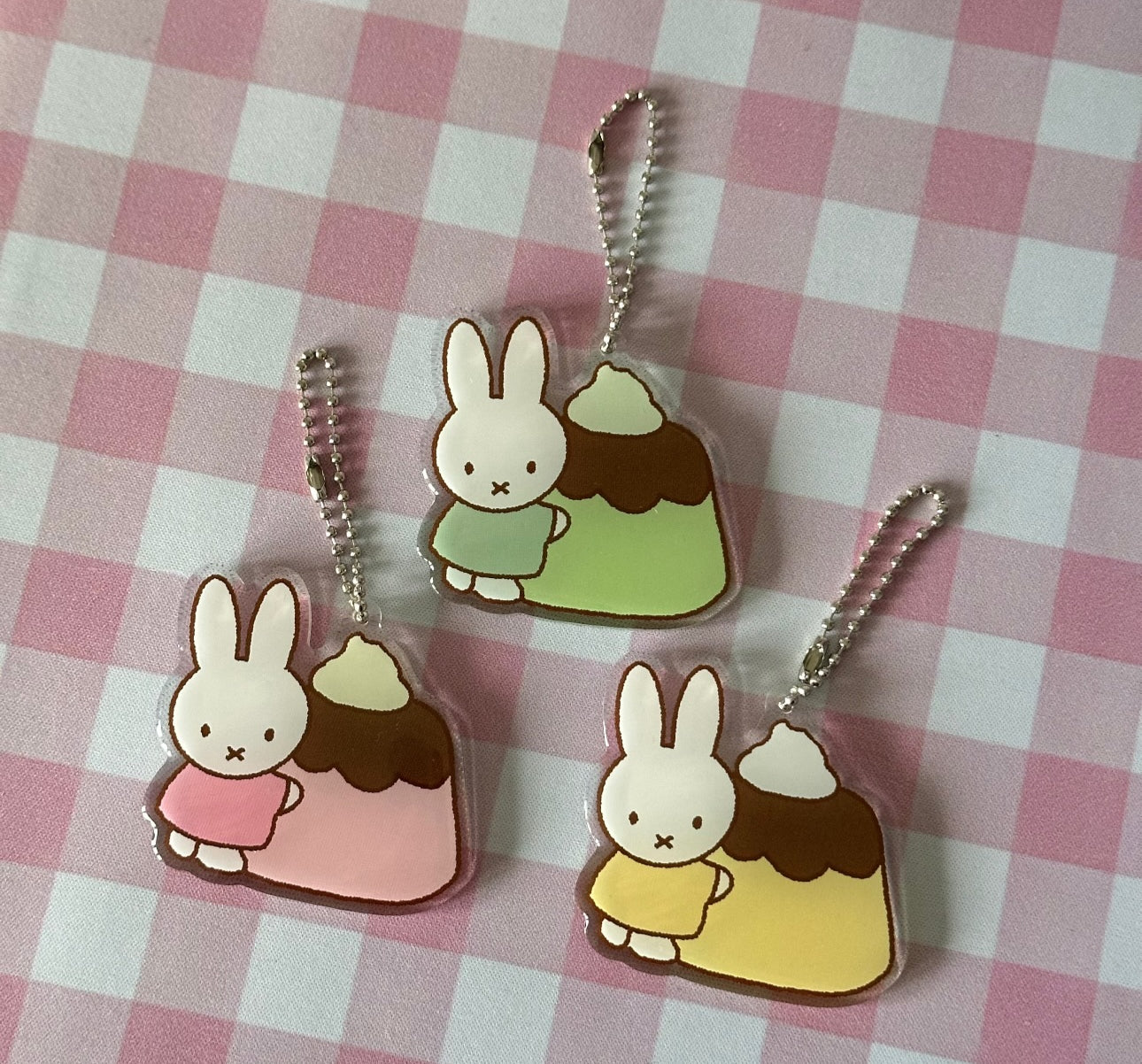 Pudding miffy acrylic keychains