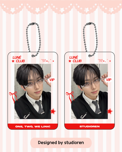 &team acrylic photocard holder (red)