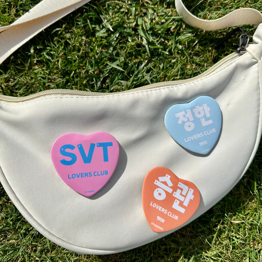 Seventeen Lovers club heart badges